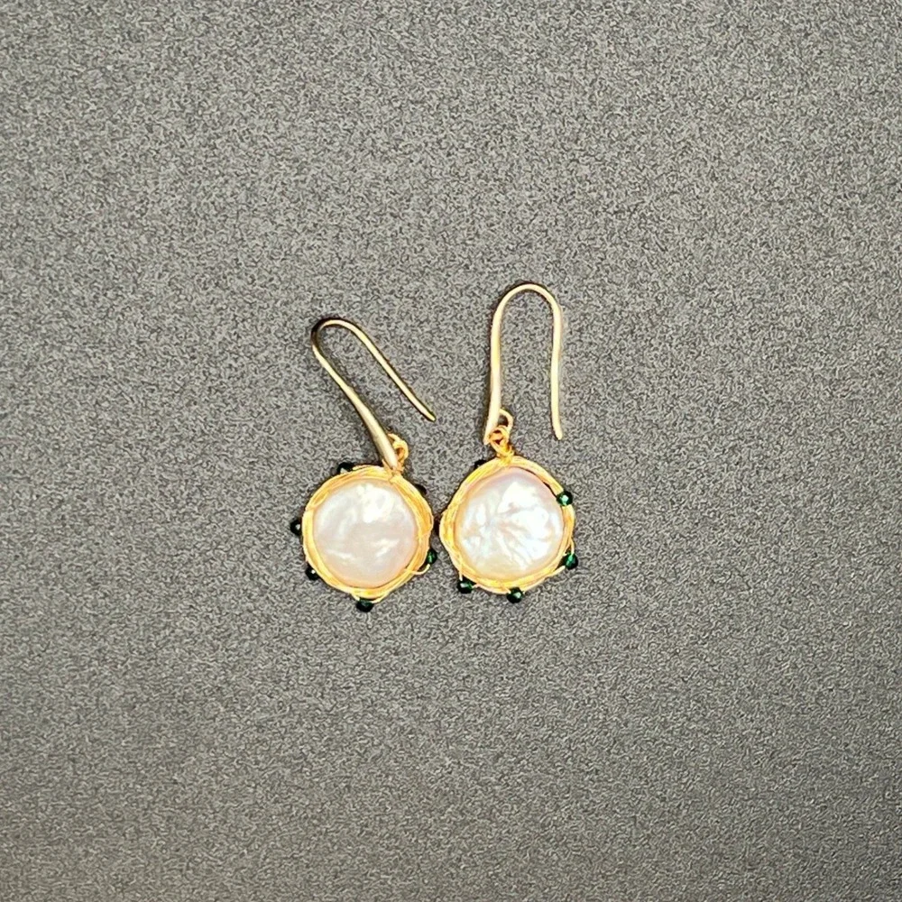 Coin Pearl Earrings‎ Gold Tone Wire Wrapped Beaded Green Boho Coastal Resort